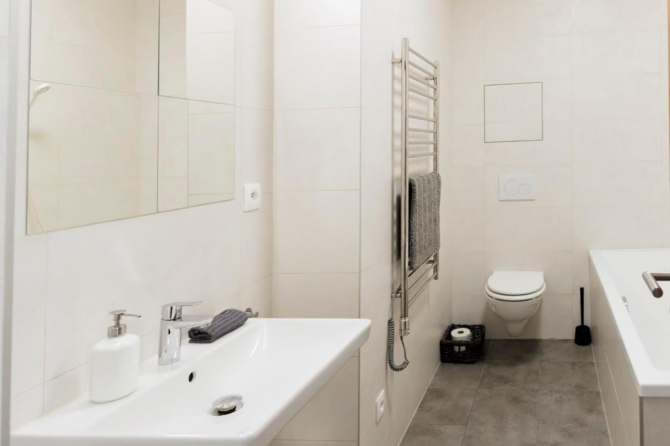 Diamond Residence In Old Town With Free Parking Bratislava Exterior foto